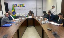  Ministra de Ciência e Tecnologia, Luciana Santos, se reúne com presidente do Ibram, Raul Jungmann, e outros representantes da entidade/Divulgação