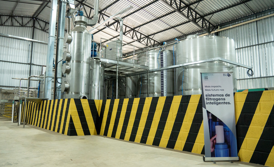 Processo químico transforma o plástico em resina biodegradável 