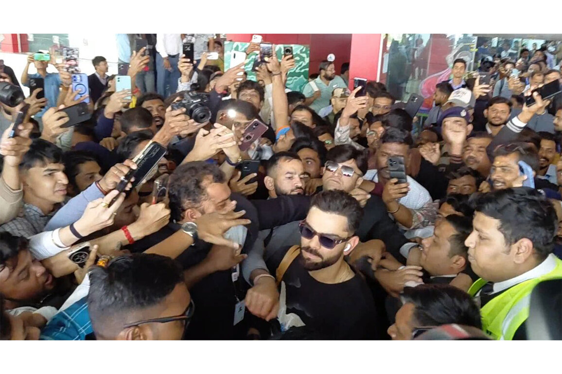 Virat Kohli arrives in Vadodara ahead of 1st India-NZ ODI