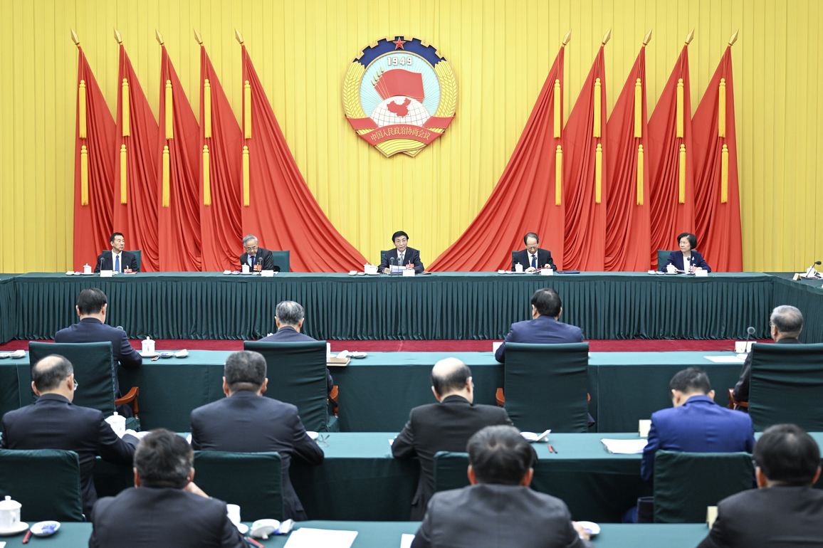 (TWO SESSIONS) CHINA-BEIJING-WANG HUNING-CPPCC NATIONAL COMMITTEE-CHAIRPERSON'S COUNCIL MEETING (CN)