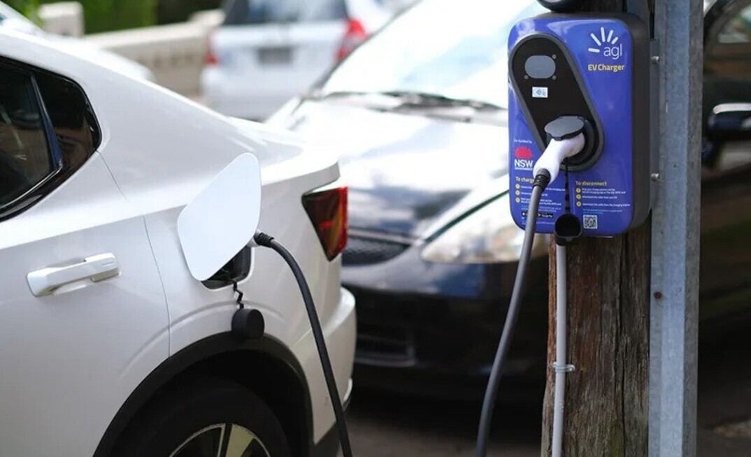 Kerbside EV chargers are being pushed around Australia