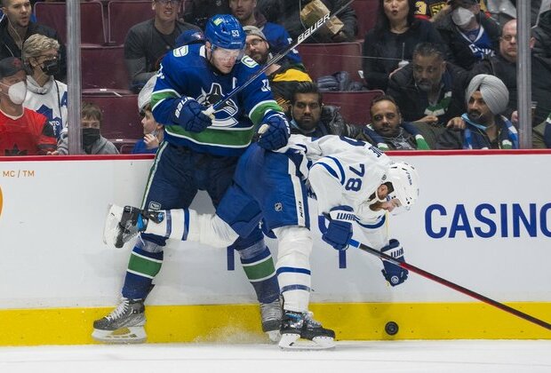 Canucks' arena to return to 100 percent capacity