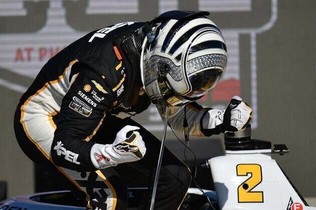 Josef Newgarden takes Phoenix after contact derails Alex Palou