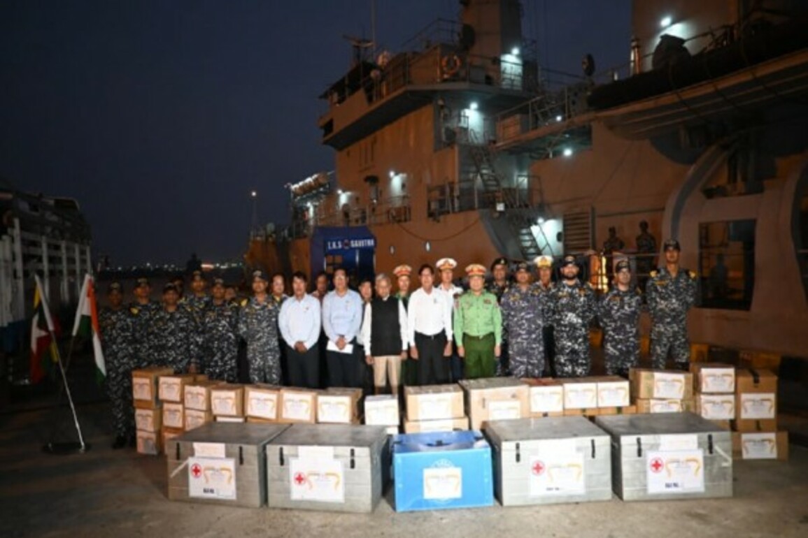 India hands over 50 tons of relief material to Myanmar