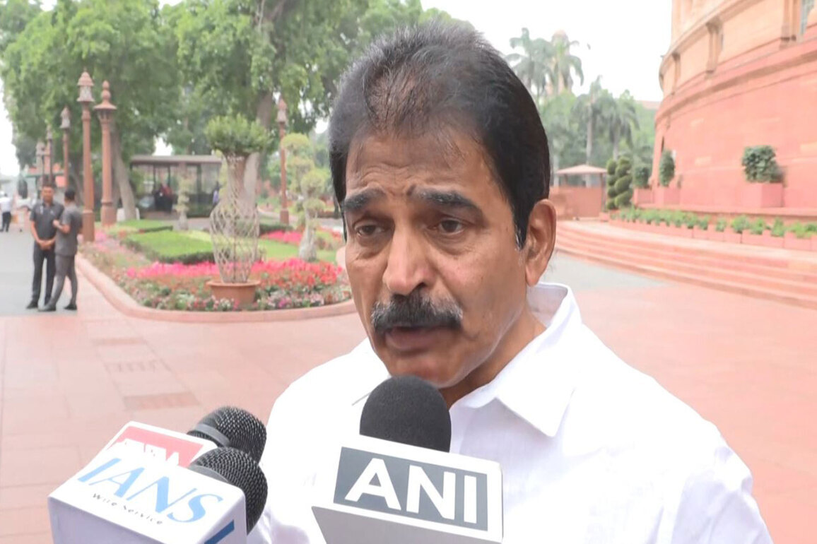 "Ready for women's reservation on existing 543 seats": KC Venugopal urges Centre to withdraw Constitution (131st Amendment) Bill