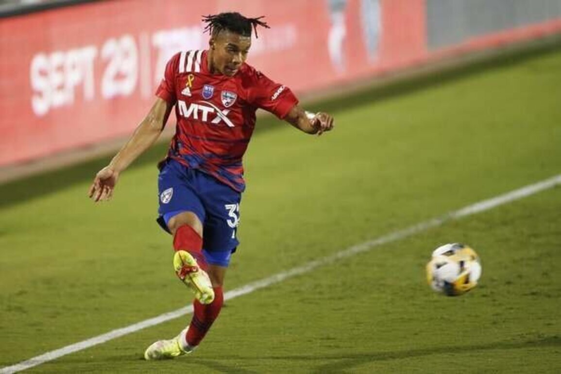 Red Bulls acquire former FC Dallas D Justin Che