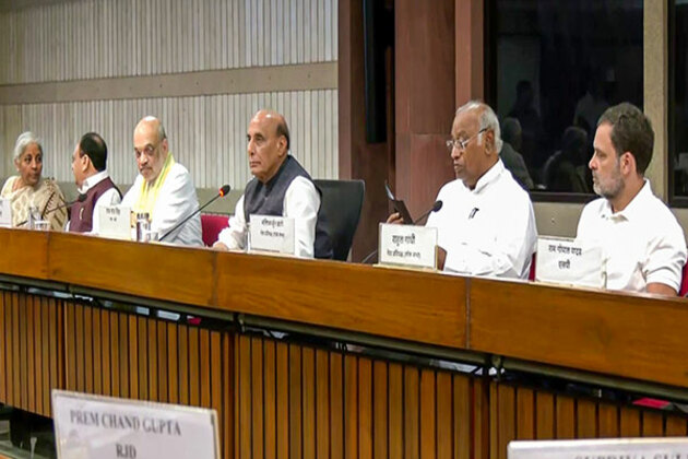 Multi-party MPs delegation to present India's viewpoint on India-Pak conflict to world leaders