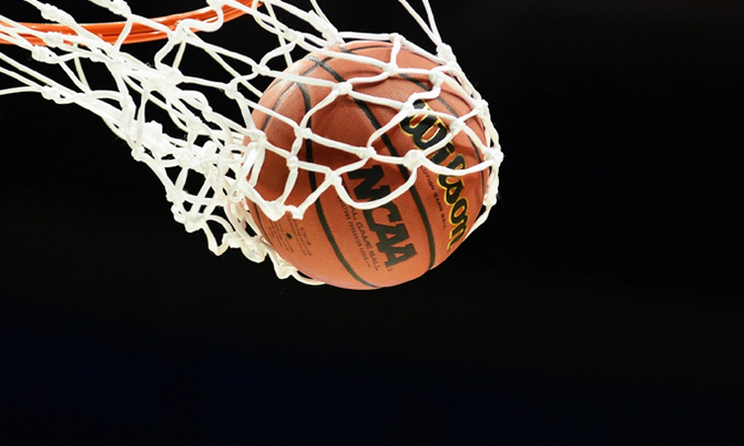 NBA to wait 2-4 weeks before deciding on return: reports NBA to wait 2-4 weeks before deciding on return: reports