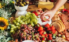 Vision Fund leads $330m investment in China grocery platform