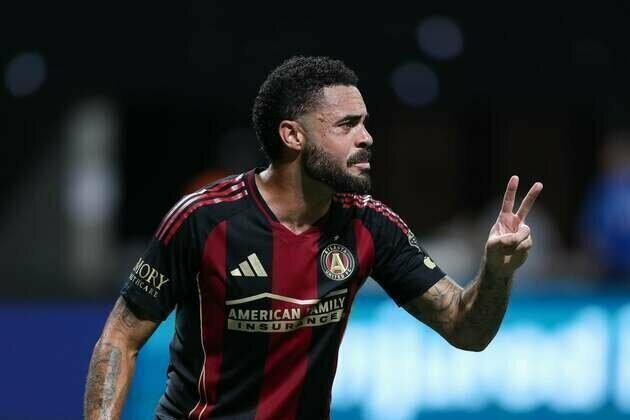 Atlanta United transfer D Derrick Williams to Reading