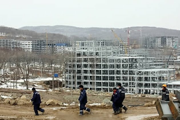 North Korean Workers Skirt Sanctions to Return to Russia