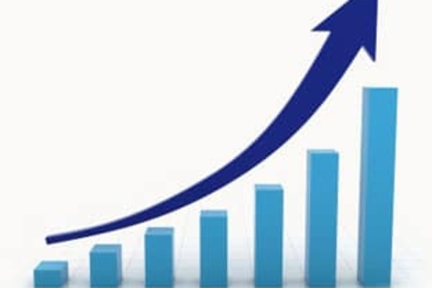 Tech Stocks, Nexstar Rebound On Wall Street Rollercoaster