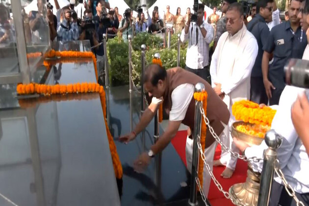 Assam CM pays tribute to Bhupen Hazarika on his death anniversary