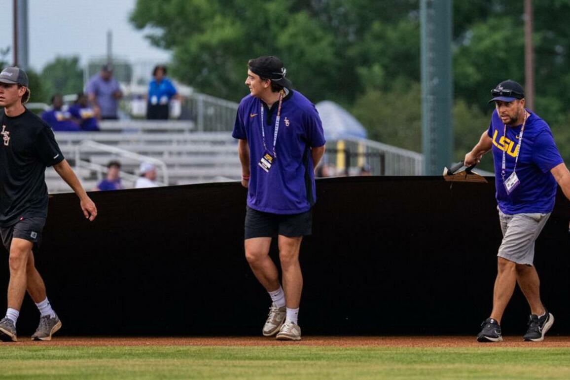 LSU baseball vs. Little Rock in weather delay, Baton Rouge - LSU