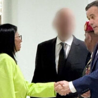 CIA chief meets Venezuela's interim leader (PHOTOS)
