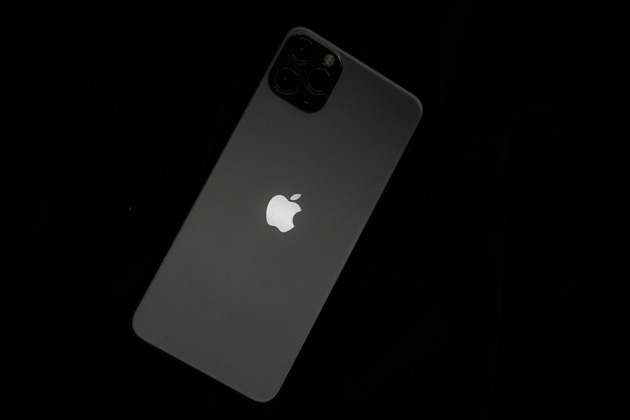 Analysts: iPhone Air could outshine Samsung on design, price