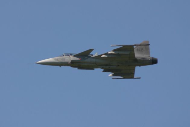 Sweden to sell Ukraine 20 new Gripen jets, donate older ones