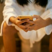 Scrolling on the toilet increases your risk of haemorrhoids, new study shows