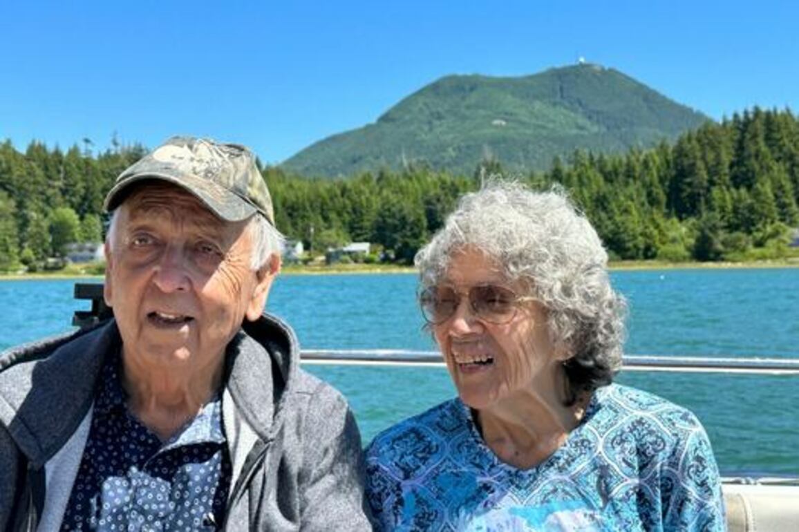 New signage on Vancouver Island's Wild Pacific Trail honours Yuuuiat elders