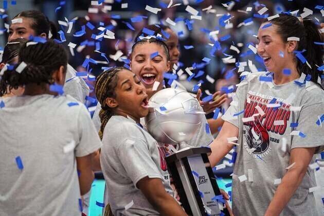 Unbeaten UConn takes No. 1 ranking into postseason