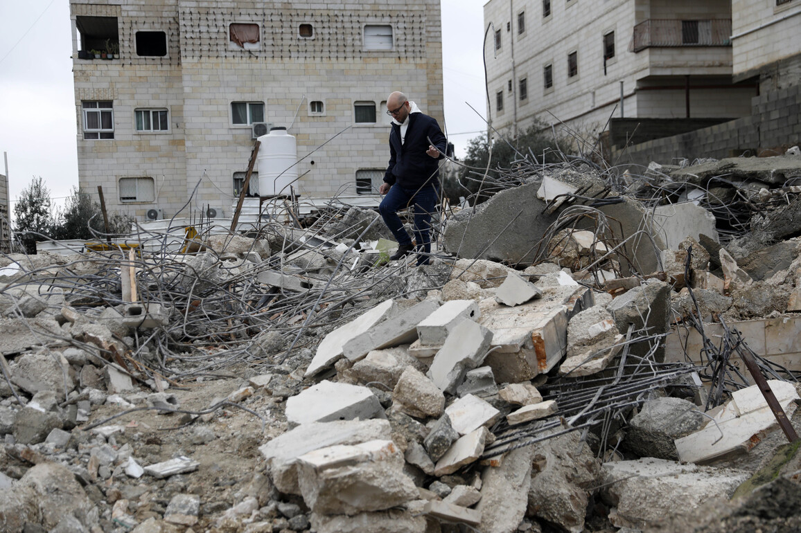 MIDEAST-WEST BANK-HEBRON-DEMOLITION-AFTERMATH