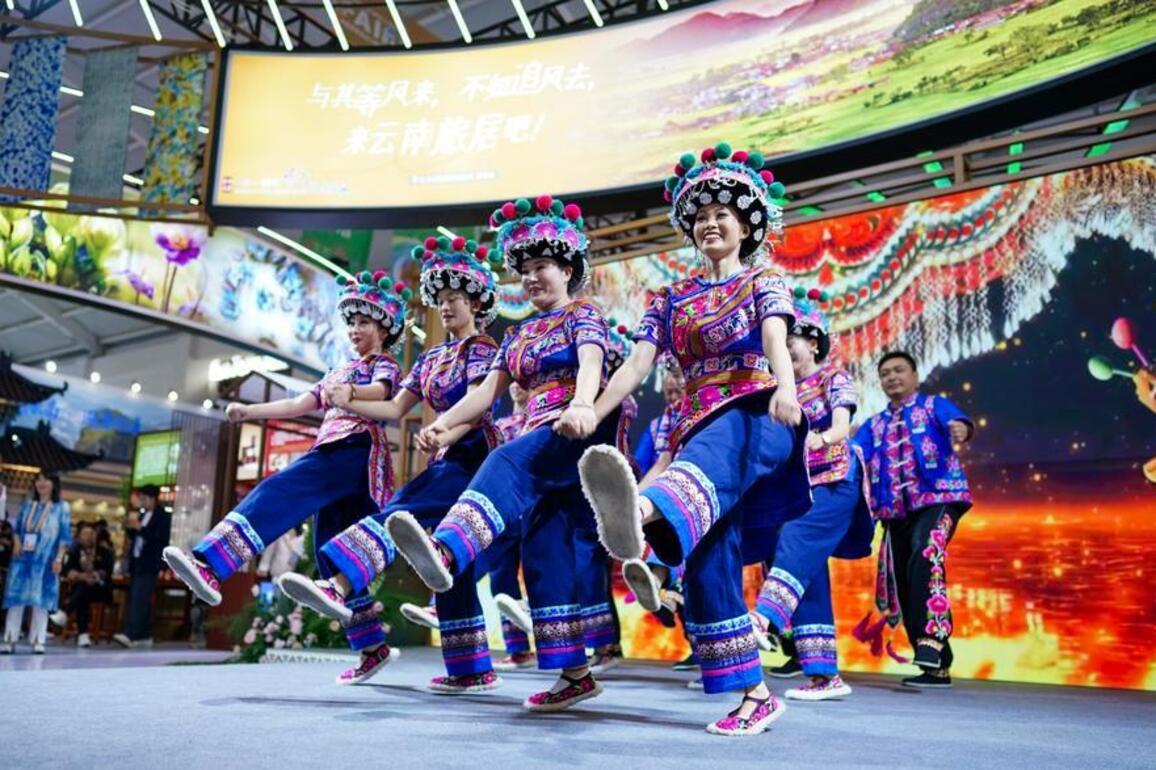 EconomyInFocus | 10th China-South Asia Expo opens in SW China's Kunming to boost regional trade