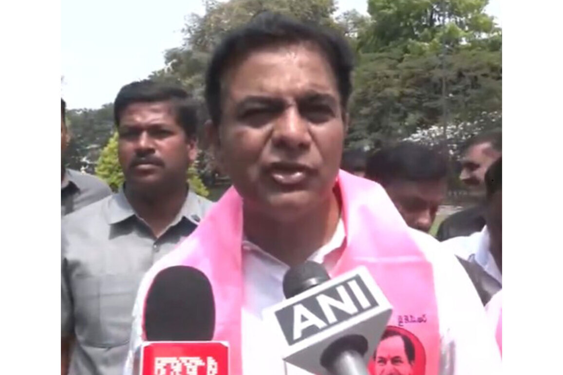 KTR slams Telangana government over delay in six guarantees ahead of budget session