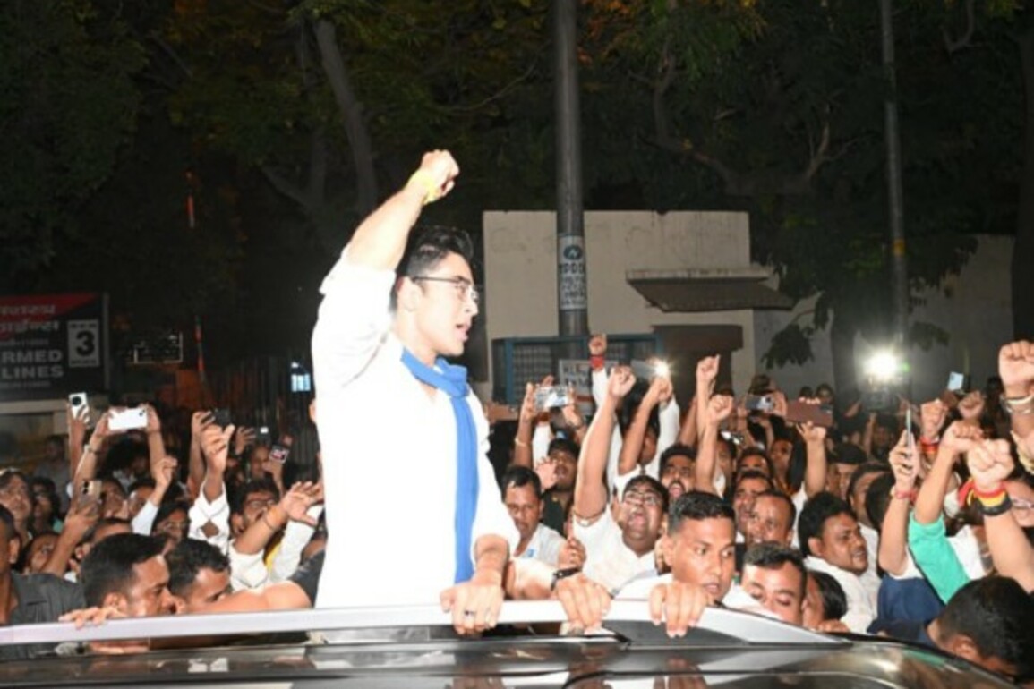 'Blow to BJP's politics of revenge': TMC MP Abhishek Banerjee on Court's directive on MGNREGA