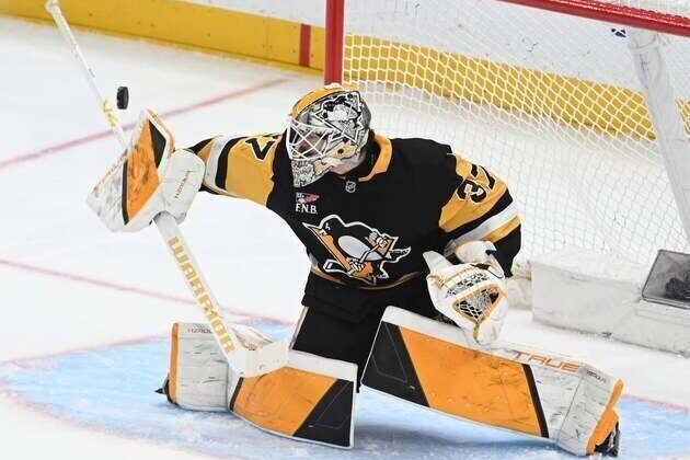 Penguins G Arturs Silovs to start pivotal Game 4 vs. Flyers