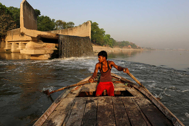 Bangladesh delegation visits India to discuss sharing of water resources