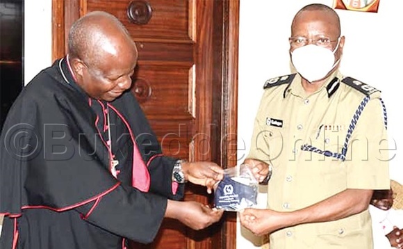 Kasingye ng'akwasa Omusumba Jjumba masiki. Kasingye ng'akwasa Omusumba Jjumba masiki.