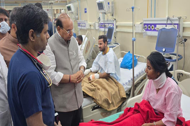 Delhi blast: Delhi LG VK Saxena takes stock of situation, meets victims at Lok Nayak Hospital