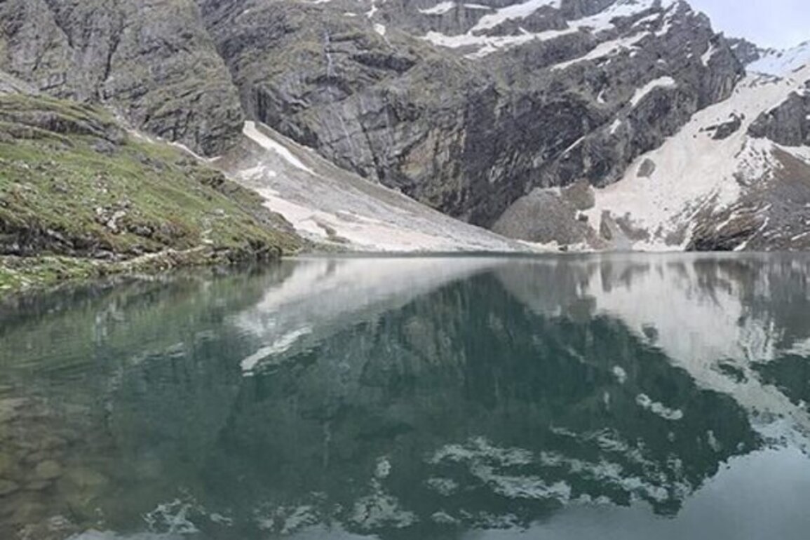 Terrestrial Arctic Faces More Extreme Weather While Western Canada Glaciers Melt