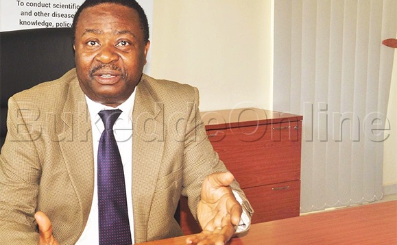 Dr. Pontiano Kaleebu, akulira ekitongole kya uvri ekikola okunoonyereza ku ssennyiga. Dr. Pontiano Kaleebu, akulira ekitongole kya uvri ekikola okunoonyereza ku ssennyiga.