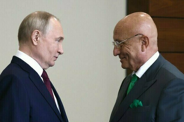 Sergey Karaganov: Russia must not fall into Trumps honey trap
