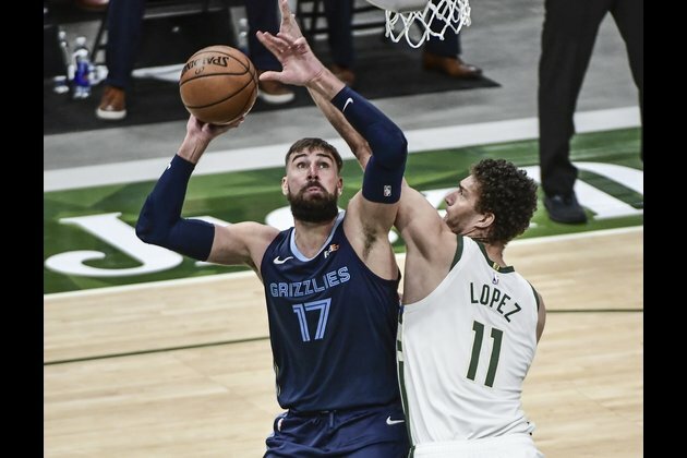 Report: Grizzlies trading C Jonas Valanciunas to Pelicans