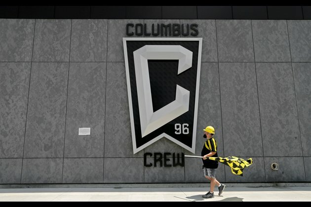 Crew signs D Will Sands to contract through 2023 season