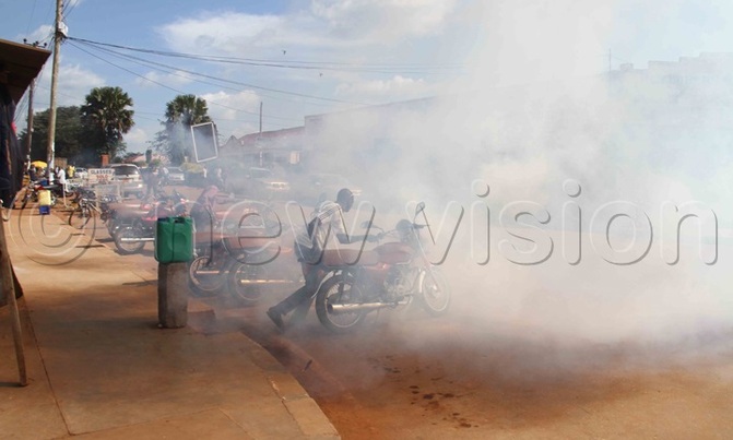 Police uses teargas to disperse unruly youth in Lira Police uses teargas to disperse unruly youth in Lira