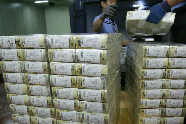 South Korea to give citizens free money