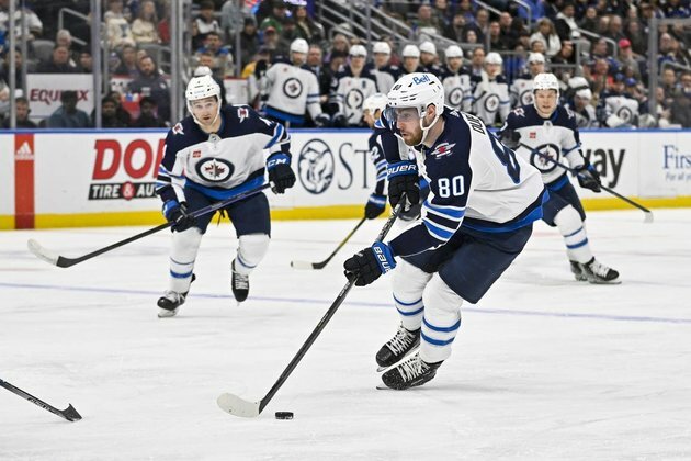 Sluggish Jets encounter revitalized Coyotes