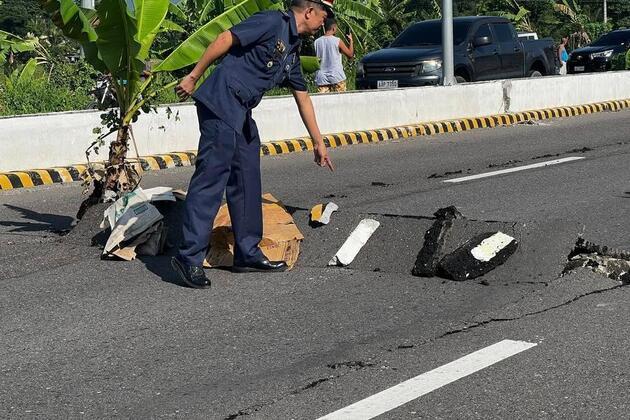 8 reported dead after strong earthquake in southern Philippines
