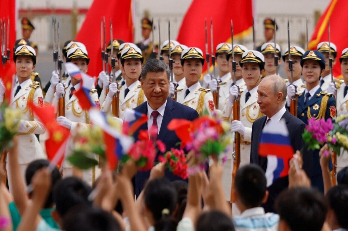 Xi JInping calls for end of hosilities in Gulf region during meeting with Putin