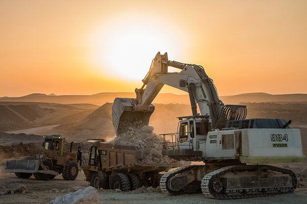 The Dig Robotics system can analyse data and spot trends in operator behaviour