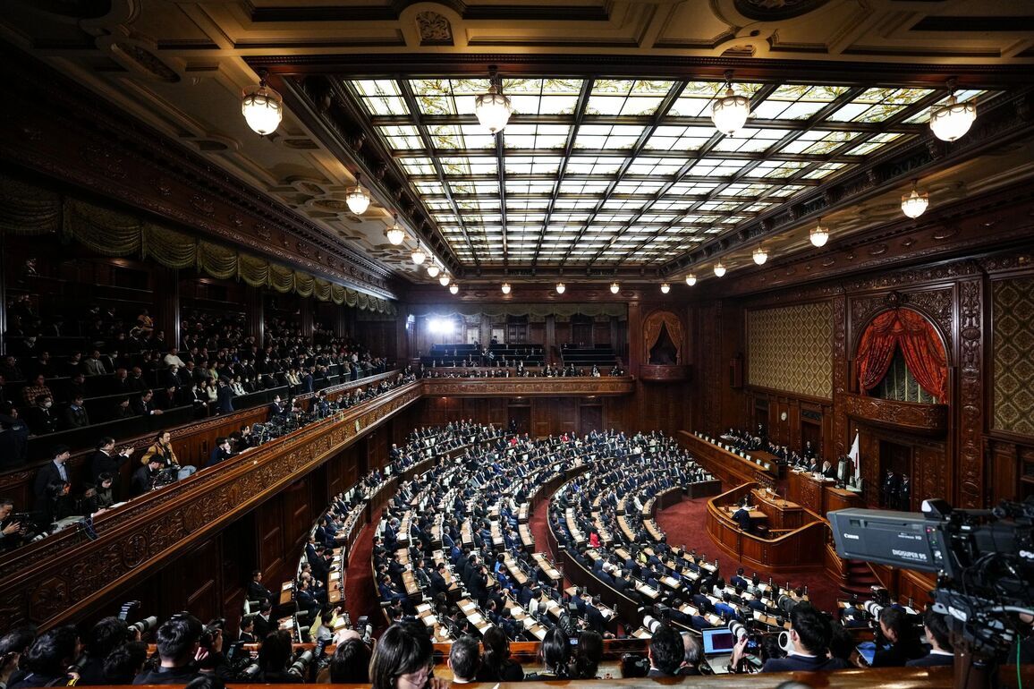 Photo Flash | Sanae Takaichi set to be reelected Japanese prime minister