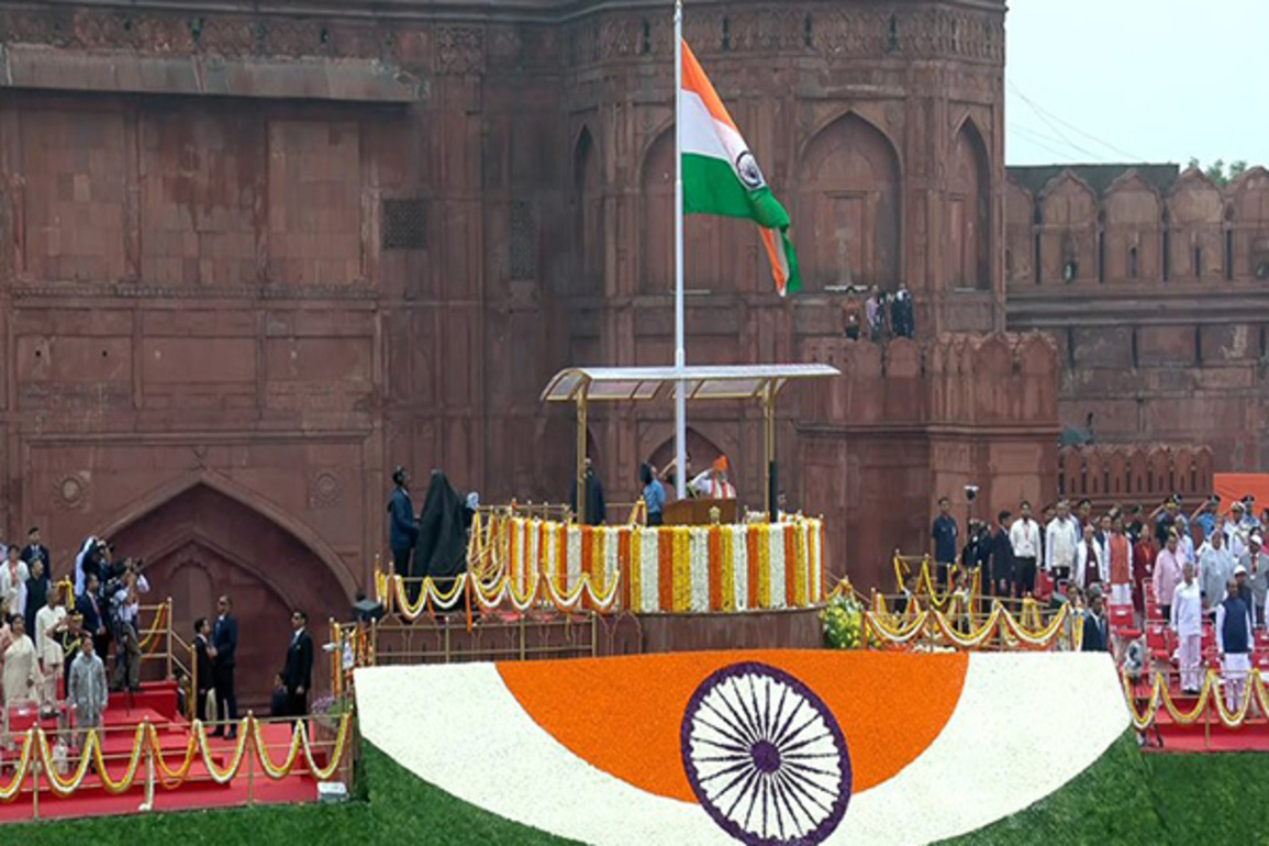 Global greetings pour in as Maldives, Nepal extend wishes to India on 79th Independence Day