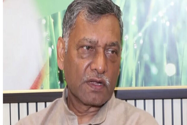 Om Birla's Bangladesh visit a reward for not letting LoP speak: Congress MP Akhilesh Prasad Singh