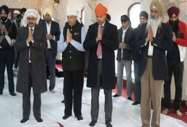 UK: Indian consulate organises event to celebrate 554th birth anniversary of Guru Nanak Dev in Cardiff