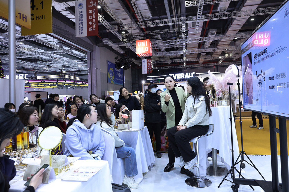 CHINA-SHANGHAI-CIIE U-FAIR (CN)