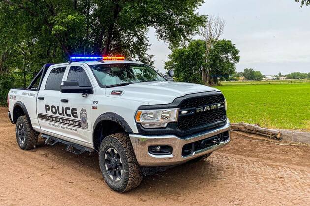 N.M. city backs gas cards for cops to boost response times