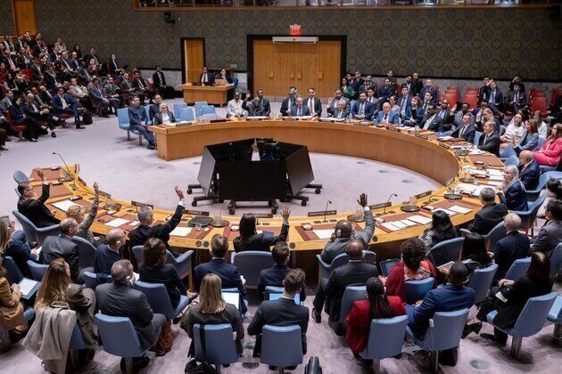 UAE deeply regrets UNSC's failure to endorse clear international cooperation framework in ending Iran's illegal attacks, threats to global economy